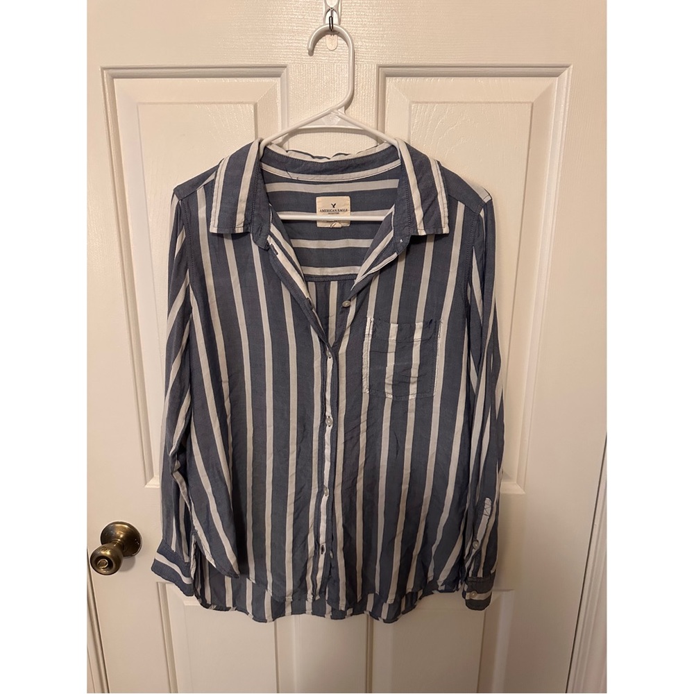 Lightweight AE Striped Button Down